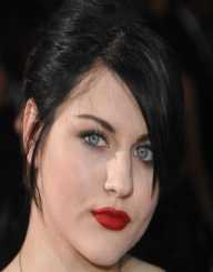 Frances Bean Cobain Biography, Life, Interesting Facts