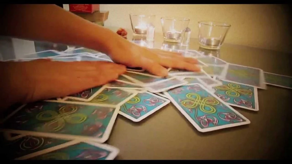 tarot shuffle
