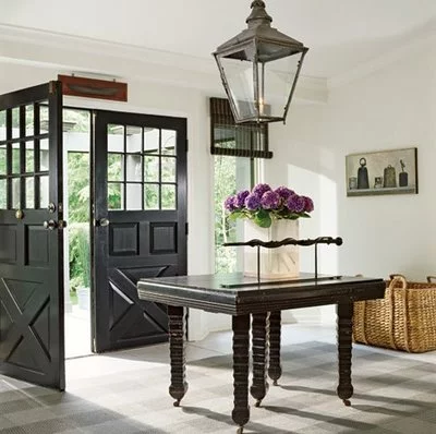 Make sure that your entry way to your home is inviting.