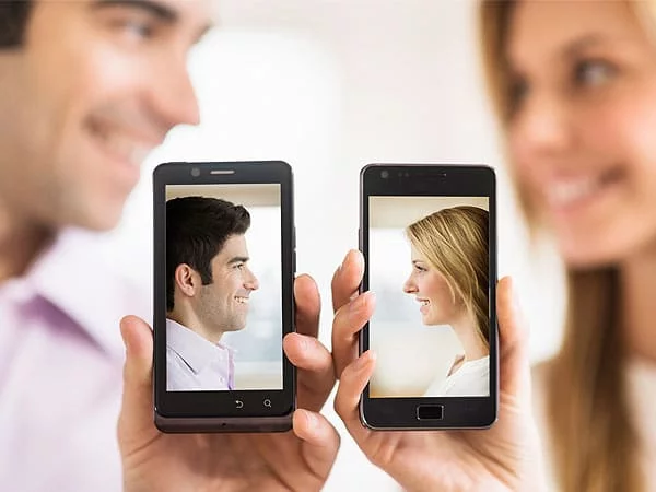 Technology with its spontaneous and casual nature has transformed dating into a more informal process.