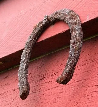 Horseshoe symbolism
