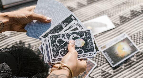 Practice Tarot Card Reading