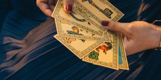 Does Tarot Predict The Future